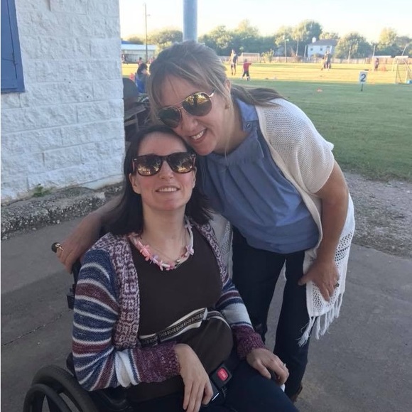 Meet your Posher, Bridget - Picture 3 of 7